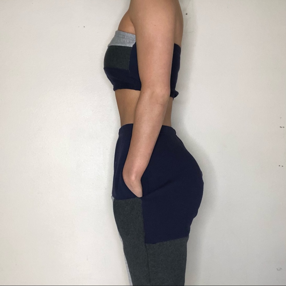 Nike Color Block Joggers - Picture 2 of 5